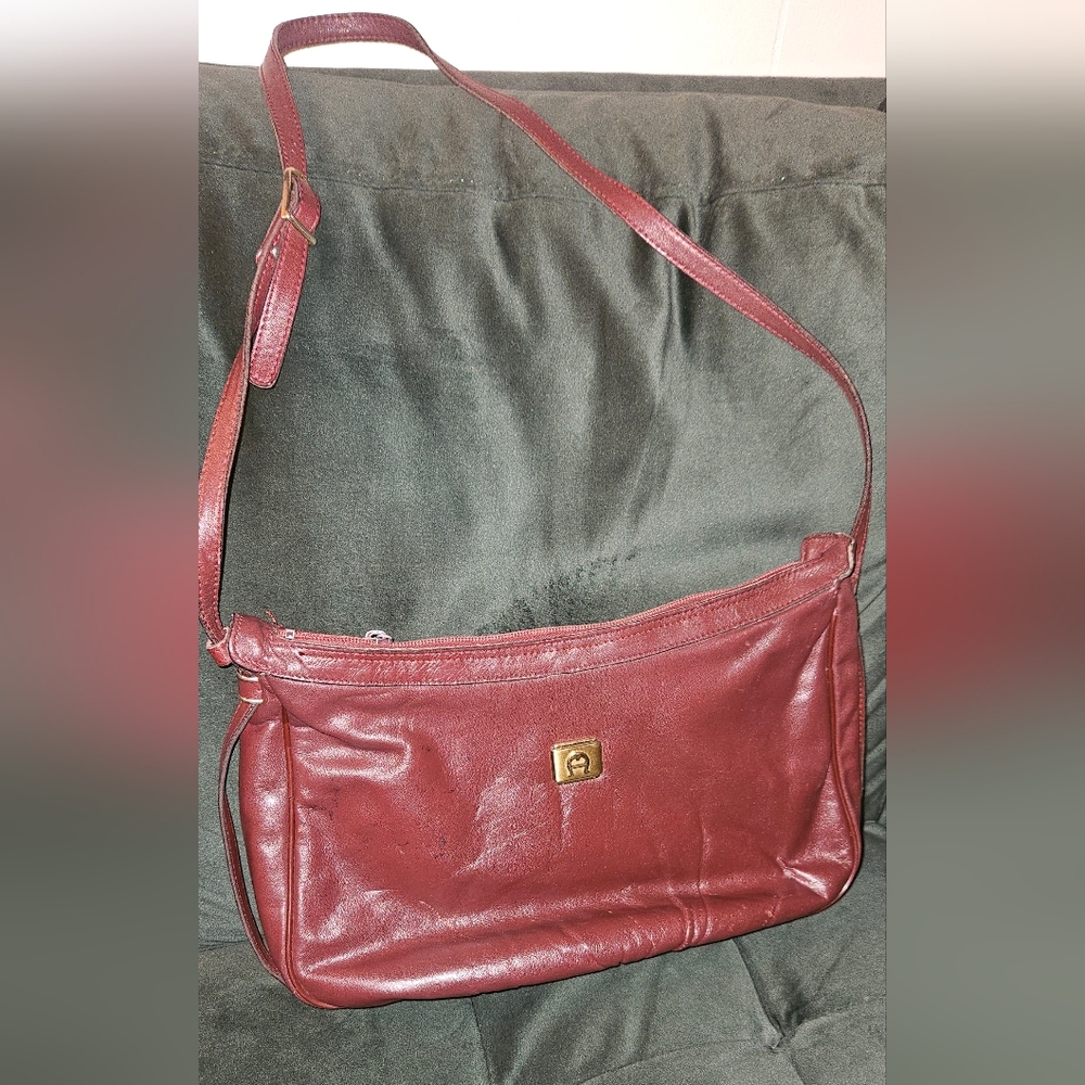Etienne Aigner Vintage Classic Dark Burgundy Brown Leather Shoulder Bag